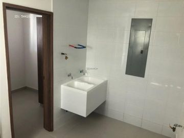 VENTA DE CASA EN CONDADO DEL REY 3 REC 268MT2 ALTOS DEL PARQUE