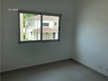 VENTA DE CASA EN CONDADO DEL REY 3 REC 268MT2 ALTOS DEL PARQUE