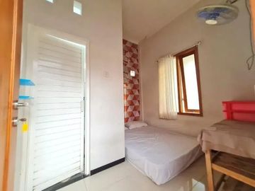 Rumah Kost 18 Kamar Luas 168 di Dinoyo UNISMA kota Malang