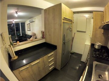 VENTA APARTAMENTO AMOBLADO PLAZA EDISON