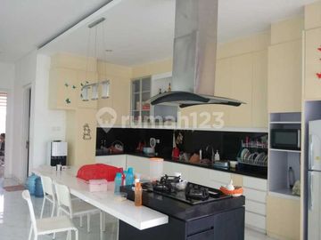 Dijual Rumah Puri Gardena