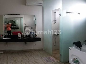 Dijual Rumah Puri Gardena