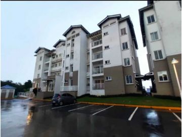 VENDO APARTAMENTO CON LINEA BLANCA EN ARRAIJAN PLAYA DORADA 2R