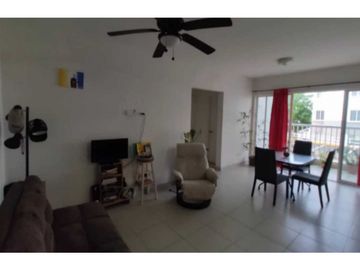 VENDO APARTAMENTO CON LINEA BLANCA EN ARRAIJAN PLAYA DORADA 2R