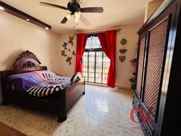 “CASONA LIMON” ESTILO COLONIAL, GRAN  TERRENO Y ESPACIOS