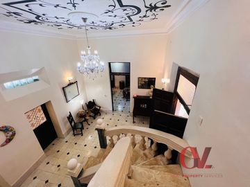 “CASONA LIMON” ESTILO COLONIAL, GRAN  TERRENO Y ESPACIOS
