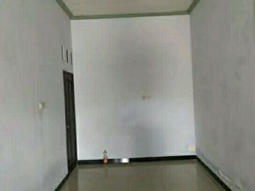 Jual Rumah Kosong SHM Griya Kebraon Kota Surabaya