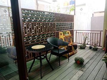 Di Jual Rumah Elite 4 Kamar 2 Lantai di Batununggal, Bandung