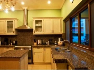 House for rent in Cebu City, Paradise Village  with s. pool, Rented other available