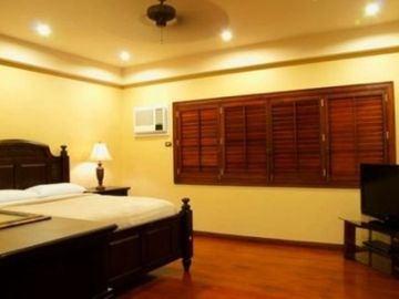 House for rent in Cebu City, Paradise Village  with s. pool, Rented other available