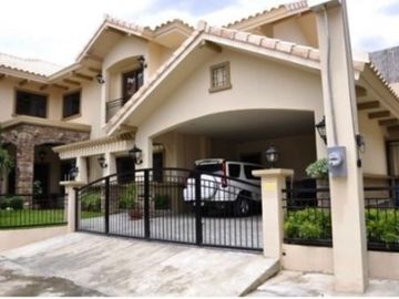 House for rent in Cebu City, Paradise Village  with s. pool, Rented other available