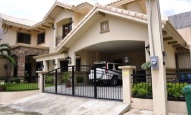 House for rent in Cebu City, Paradise Village  with s. pool, Rented other available