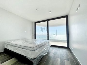 Departamento en venta de 4 dorm. en Viña del Mar