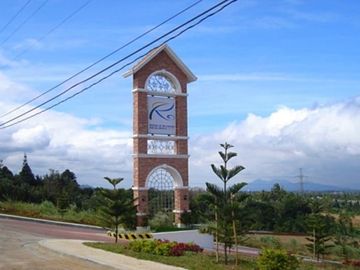 3 Adjacent Lots (240sqm each) in Ridgewood Heights Tagaytay