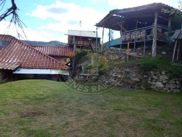 Casa de venta en Gualaceo – código:12120