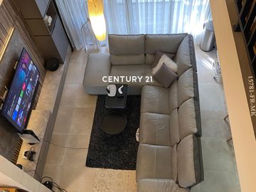 Dijual Rumah Semi Furnished 2 Lantai Nyaman Dan Startegis