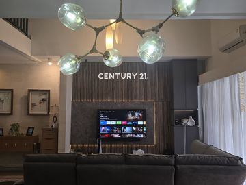 Dijual Rumah Semi Furnished 2 Lantai Nyaman Dan Startegis