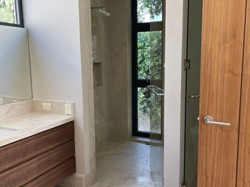 CASA EN VENTA - FUENTES DEL VALLE  SPGG