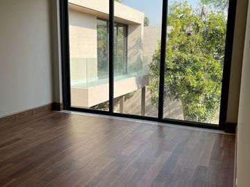 CASA EN VENTA - FUENTES DEL VALLE  SPGG