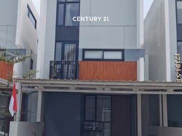 Dijual Rumah Siap Huni Dalam Town Housedi Ciputat