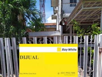 Di jual bangunan hitung tanah di raya Darmo Surabaya