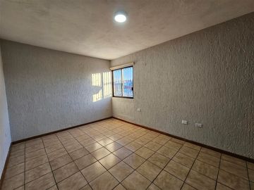Casa en sector Las Quintas