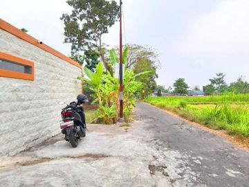 RUMAH BARU FULL FURNISHED DI JLN PALAGAN