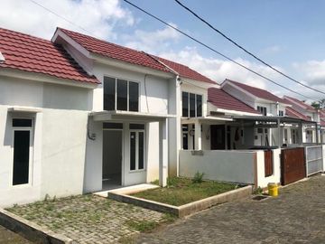 RUMAH MURAH DEKAT UNIV PGRI KANJURUHAN MALANG