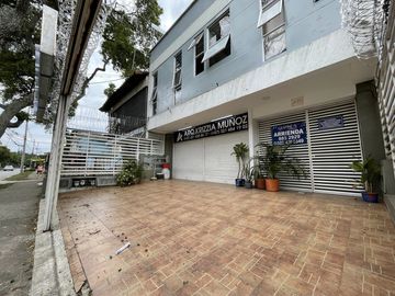 apartaestudio en arriendo en champagnat. Cod A1111