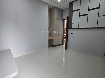 Dijual Rumah Cantik Mewah Siap Huni Di Joglo Jakarta Barat