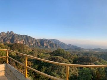 Casa ecológica con vistas espectaculares, muy tranquilo y rodeado de naturaleza.