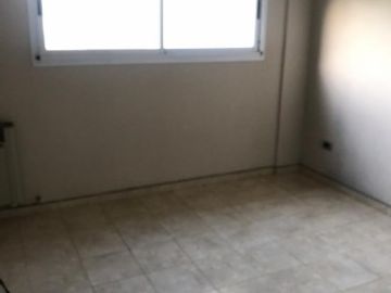 VENTA DEPTO 2 AMB EN BERAZATEGUI.