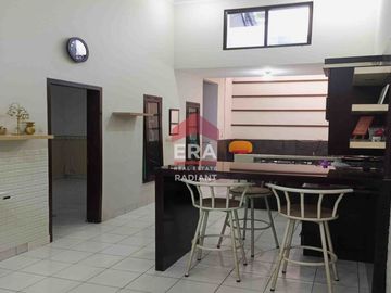 RUMAH DIJUAL SIAP HUNI LOKASI BAGUS DEKAT STASIUN JURANGMANGU