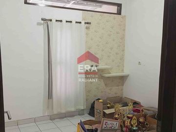 RUMAH DIJUAL SIAP HUNI LOKASI BAGUS DEKAT STASIUN JURANGMANGU