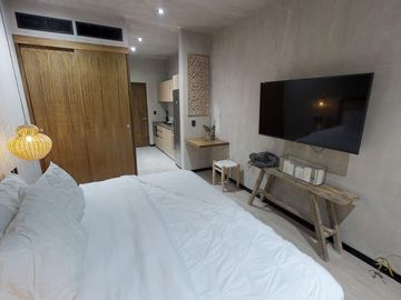 Estudio Penthouse, paseo de arte, area comercial, estilo Boho, amenidades y serv