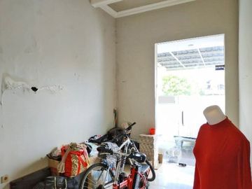 Rumah 2 Lantai Luas 121 di Sengkaling kota Malang
