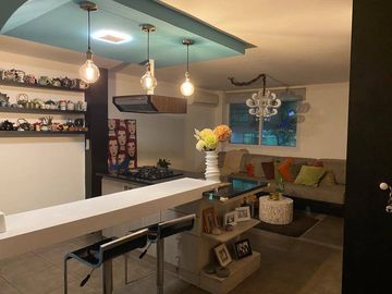 VENTA DEPARTAMENTO URDESA (AV. Victor Emilio Estrada)