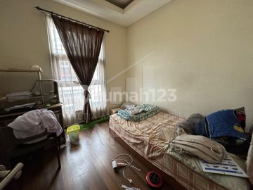 Rumah Huk Nyaman Aman Tengah Kota Bandung Area Sukaluyu Dekat Dago