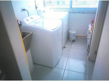 Vendo lindo y espacioso apto en Plaza San Fernando 2 rec IMG69