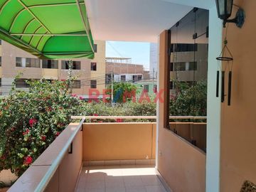 ¡Oportunidad Exclusiva para Inversionistas! 

📍 Ubicado estratégicamente en Los Tumbos 297, Chiclayo, este local comercial representa la inversión p