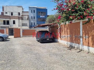 ¡Oportunidad Exclusiva para Inversionistas! 

📍 Ubicado estratégicamente en Los Tumbos 297, Chiclayo, este local comercial representa la inversión p