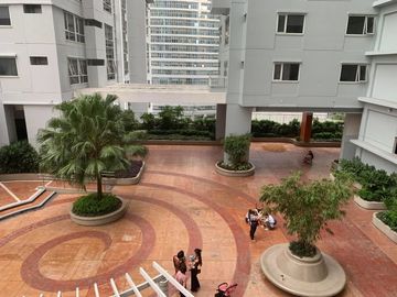 For Rent: Fully Furnished 2 Bedroom in The Columns Ayala Makati