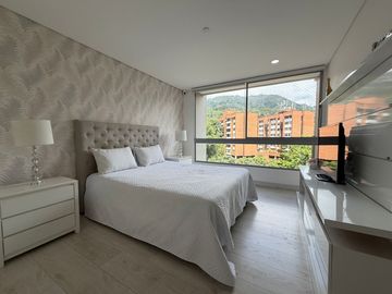 apartamento en arriendo en loma el chocho. Cod A9433794