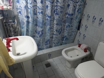 Casa En Venta  Bernal 1200 Ituzaingo