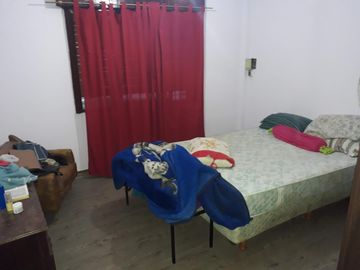 Casa En Venta  Bernal 1200 Ituzaingo