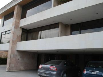 Circuito Novelistas Casa en Venta Satélite Naucalpan