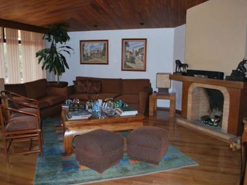 Circuito Novelistas Casa en Venta Satélite Naucalpan