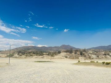 VENTA DE TERRENO CON EXCELENTE  UBICACION EN FRACCIONAMIENTO NUEVO