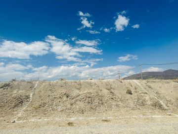 VENTA DE TERRENO CON EXCELENTE  UBICACION EN FRACCIONAMIENTO NUEVO