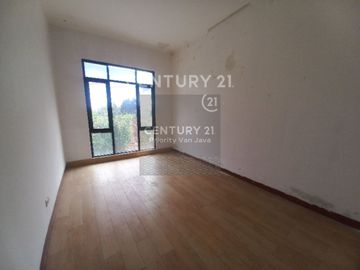 Ruko Jalan Raya Sariwangi Area Ramai Lokasi Strategis